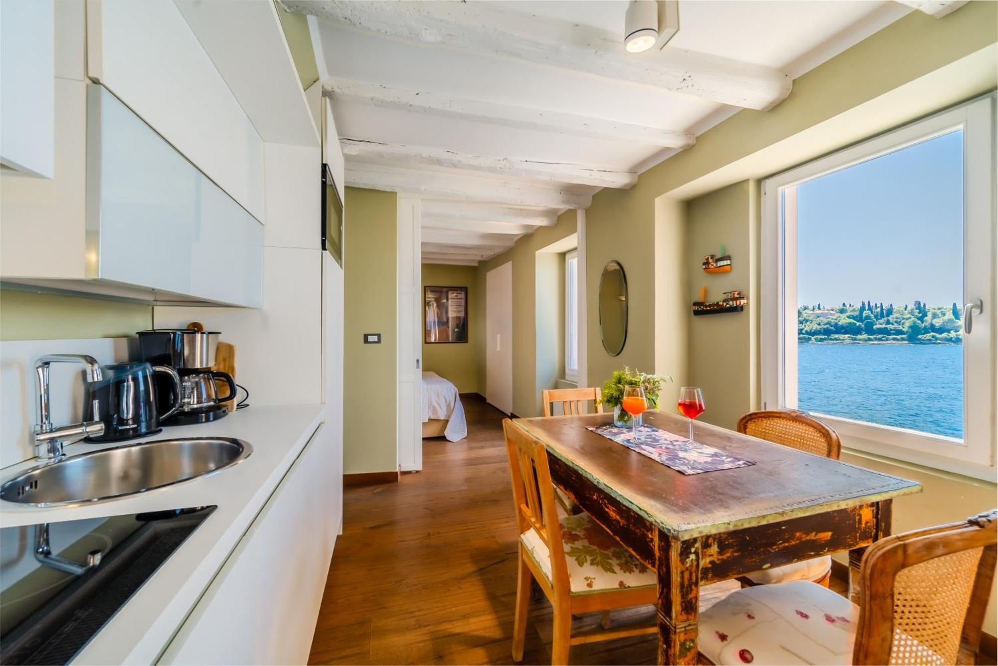 Apartment Mediterraneo Rovinj Ngoại thất bức ảnh